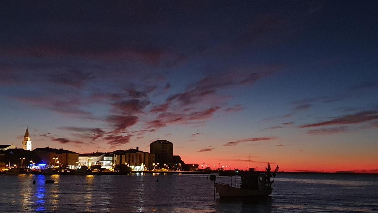 App Paris 5 Apartment Umag Bagian luar foto