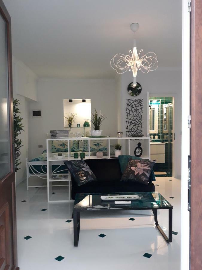App Paris 5 Apartment Umag Bagian luar foto