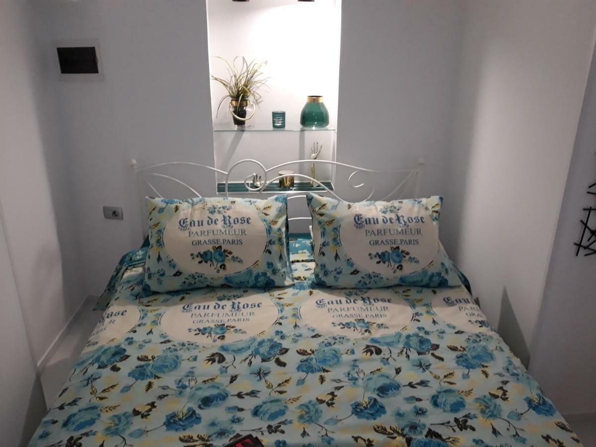 App Paris 5 Apartment Umag Bagian luar foto